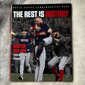 NEW! ⚾️ MLB 2018 BOSTON RED SOX WORLD SERIES COMMEMORATIVE 128-PAGE HISTORY BOOK